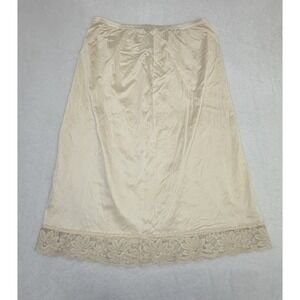 VTG Lorraine Ivory Beige Nylon Half Slip Lace Trim Petticoat 24" Length Medium